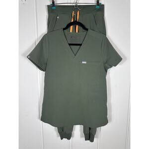 FIGS Scrub Set Women’s Moss Zamora Jogger Scrub Pant & Catarina Top Size Small